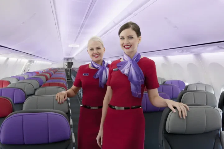 Aeromoça Internacional - Comissário de Bordo Internacional